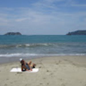 Meet your Posher, Elias